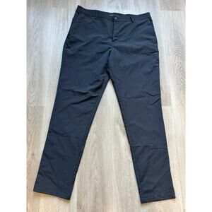 Banana Republic Men's Slacks Dress Pants, Size 38x34, Black, Work wear, office